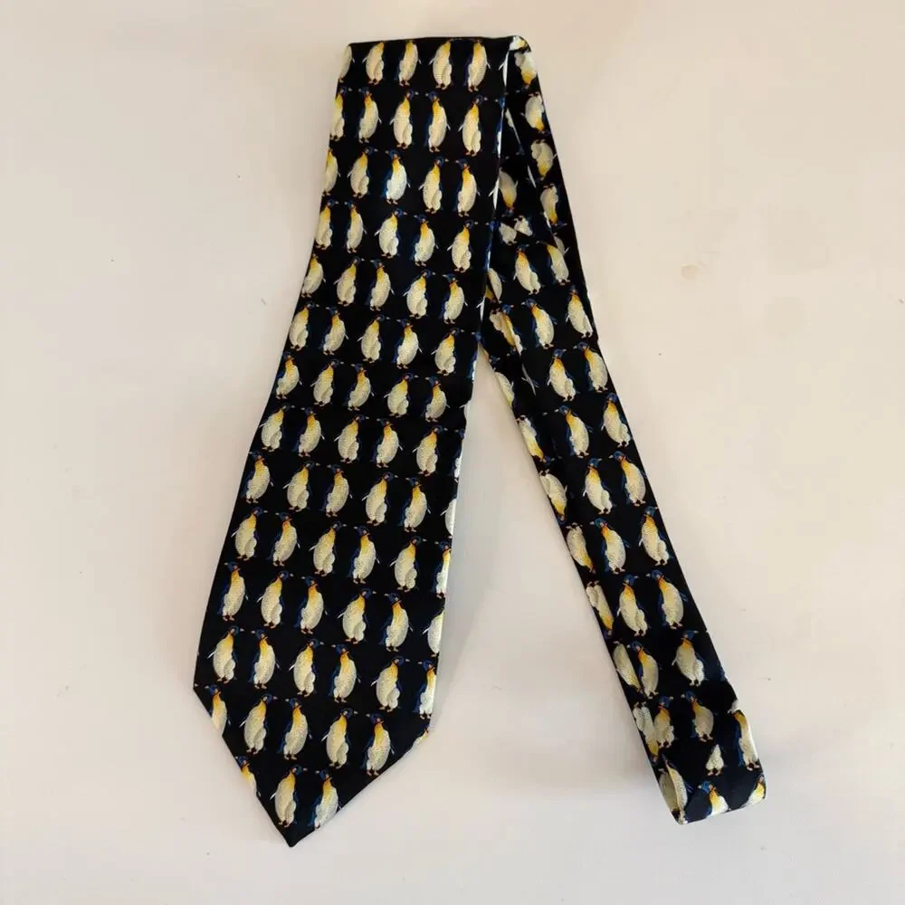 Michel Rouen Soie Mens Black Repeat Penguin Pointed Adjustable Pure Silk Necktie